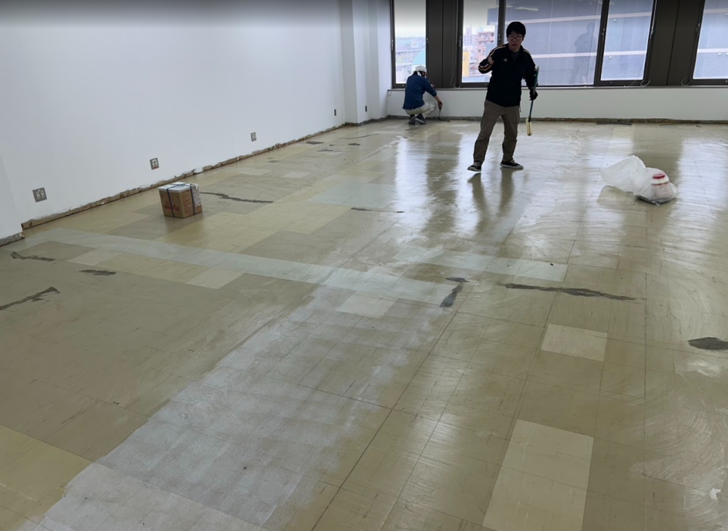 京都市オフィス原状回復工事・床タイルカーペットの全面張り替え施工(above建築工房)