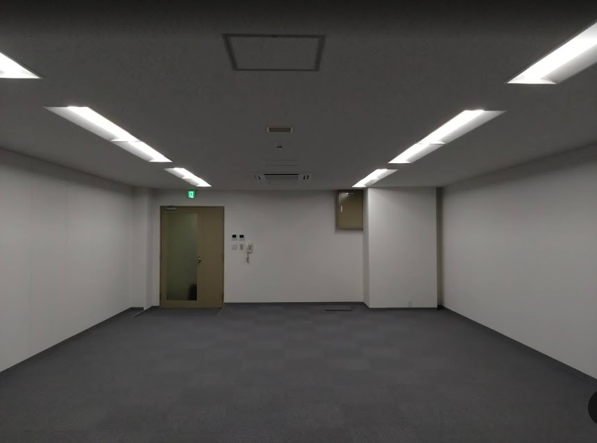 大阪市北区（梅田）テナントビル原状回復 タイルカーペット張替え・内装工事完了引き渡し